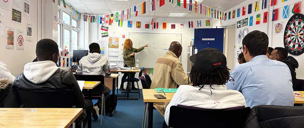 Community System ESOL lesson in classroom
